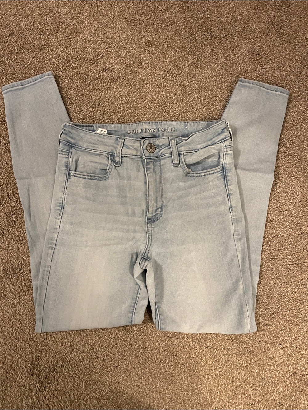 American Eagle Outfitters High Rise Jegging Light Wash